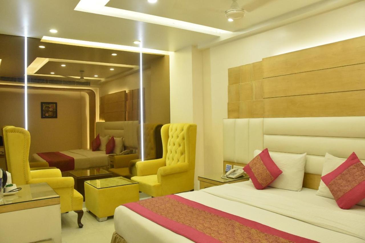 Hotel Aman Continental - 2Mins From Railway Station And 5 Mins From Metro Nowe Delhi Zewnętrze zdjęcie