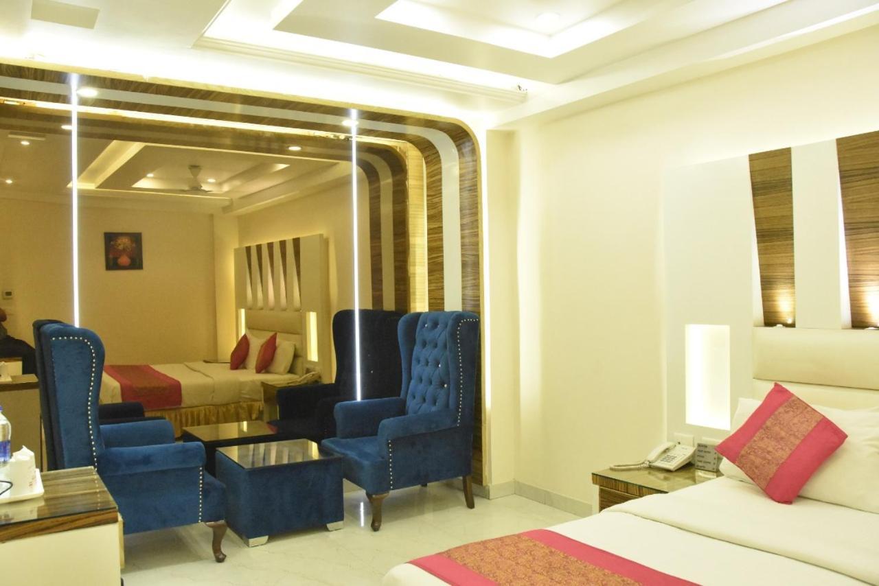 Hotel Aman Continental - 2Mins From Railway Station And 5 Mins From Metro Nowe Delhi Zewnętrze zdjęcie