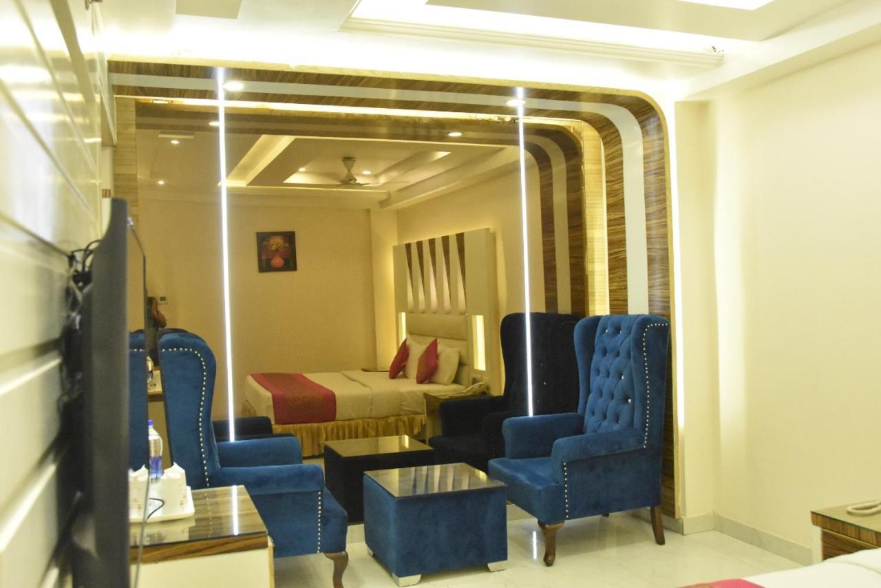 Hotel Aman Continental - 2Mins From Railway Station And 5 Mins From Metro Nowe Delhi Zewnętrze zdjęcie