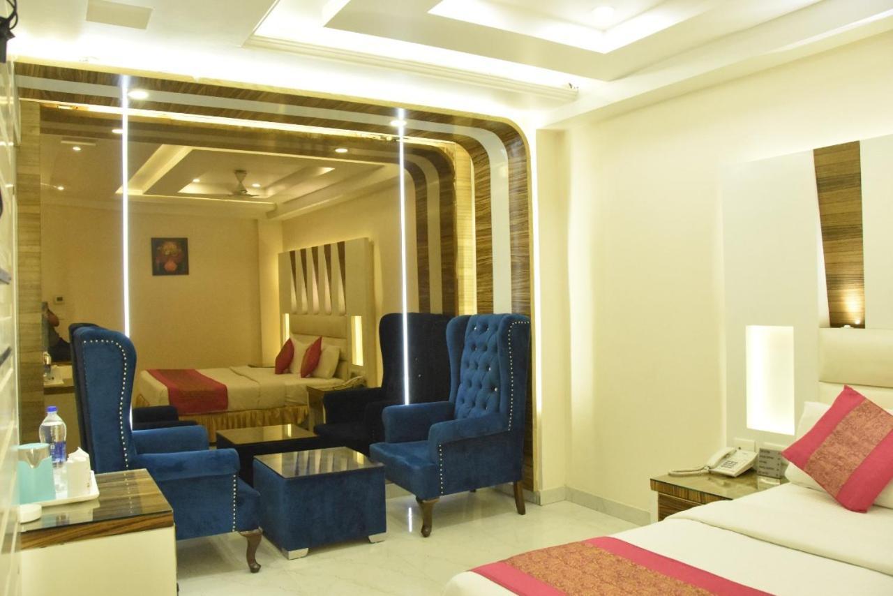 Hotel Aman Continental - 2Mins From Railway Station And 5 Mins From Metro Nowe Delhi Zewnętrze zdjęcie