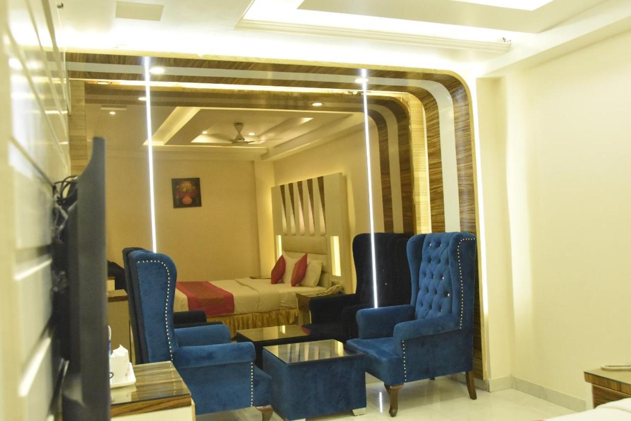 Hotel Aman Continental - 2Mins From Railway Station And 5 Mins From Metro Nowe Delhi Zewnętrze zdjęcie