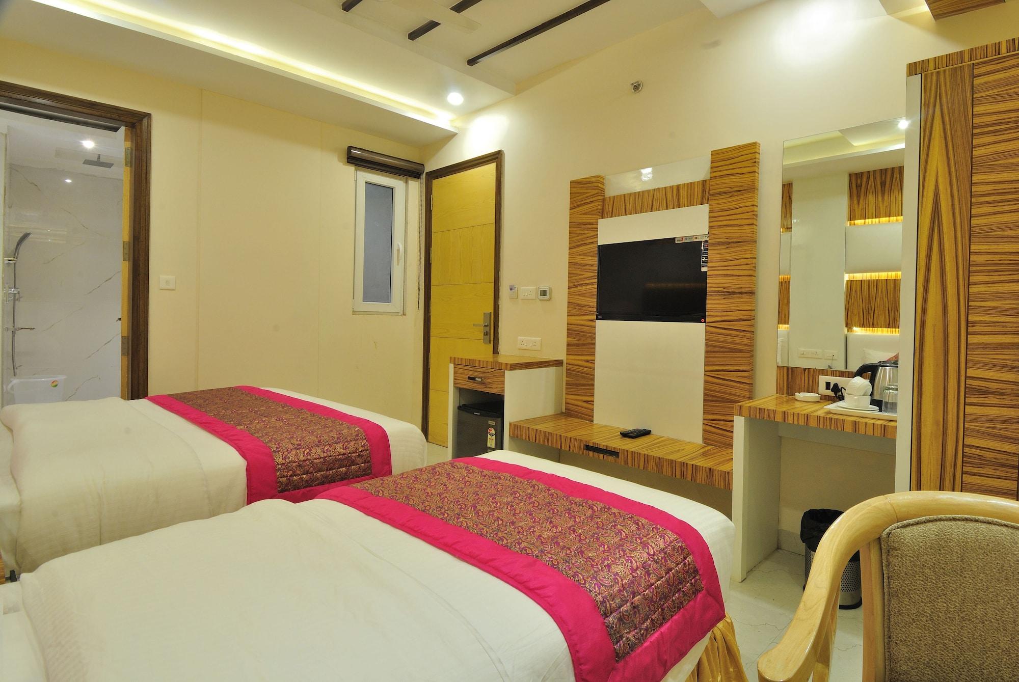 Hotel Aman Continental - 2Mins From Railway Station And 5 Mins From Metro Nowe Delhi Zewnętrze zdjęcie