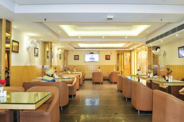 Hotel Aman Continental - 2Mins From Railway Station And 5 Mins From Metro Nowe Delhi Zewnętrze zdjęcie